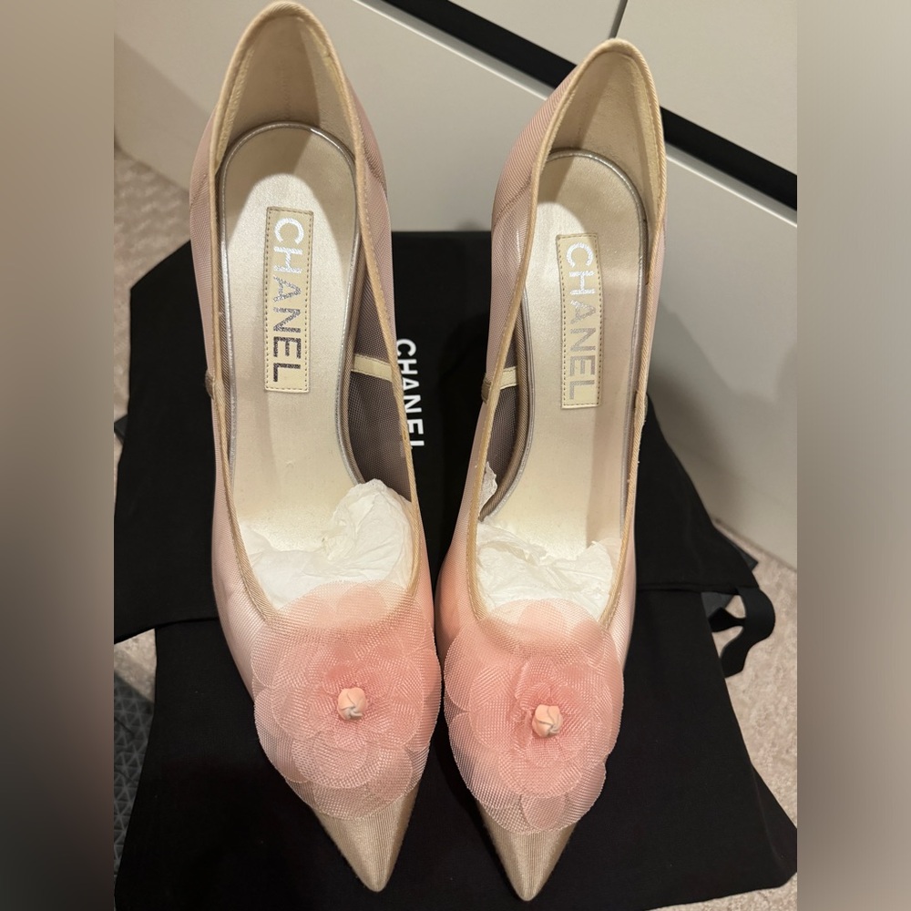 Chanel BNIB camelia mesh sheer pump heels logo size 39 - Picture 8 of 14